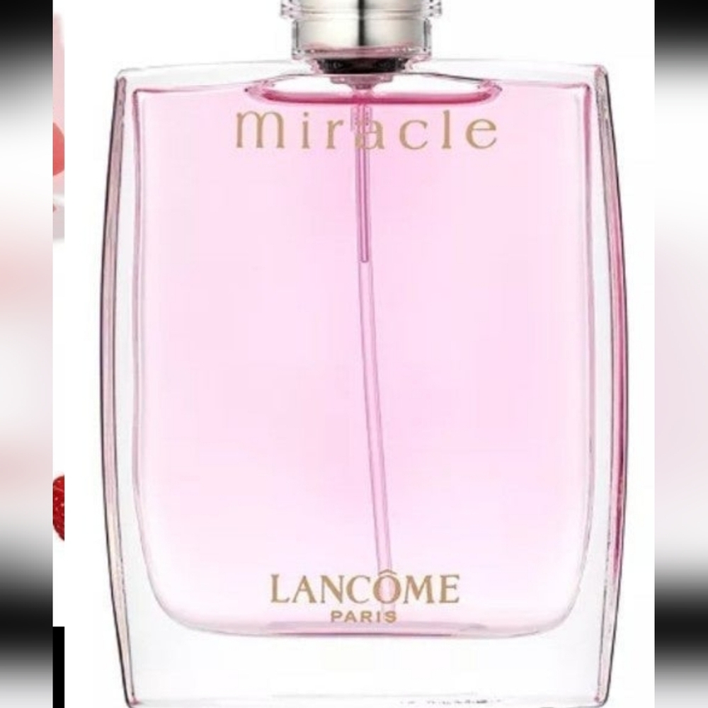 Lacome- Miracle Eau de Parfum Spray- 3.4 Fl oz 100 Ml. - Picture 2 of 5
